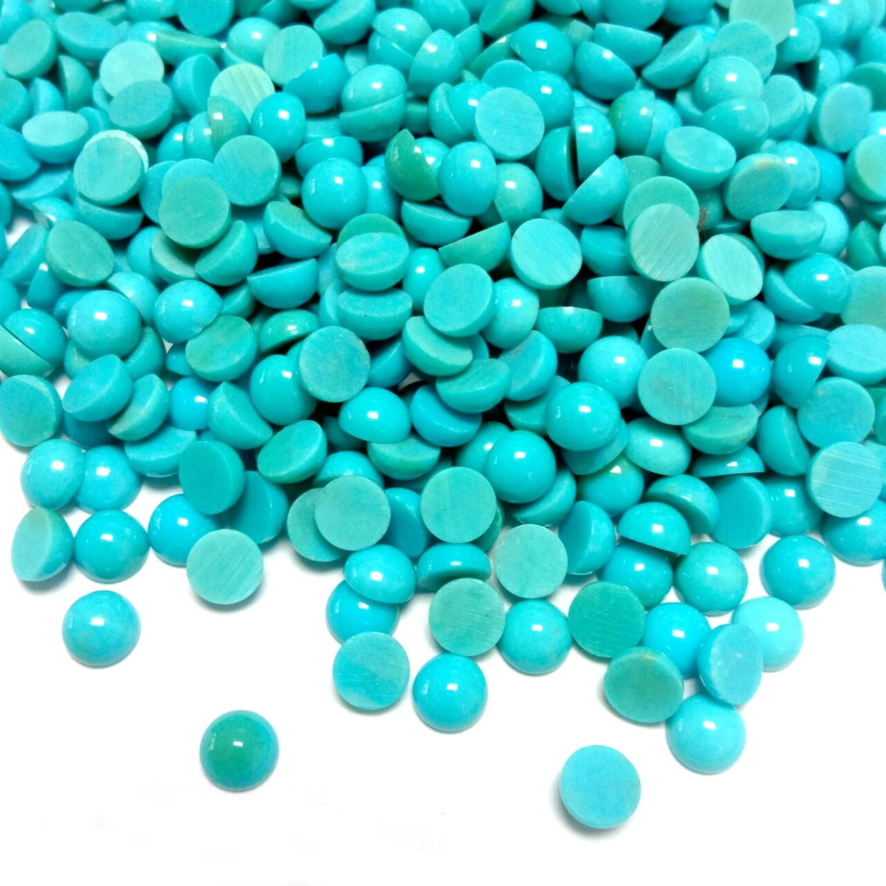 Gorofa ya Turquoise Mviringo Nyuma Cabochon Kabati za Vito vya Turquoise Mengi ya Asili ya Turquoise Semi Precious Gemstone Cabochon 1