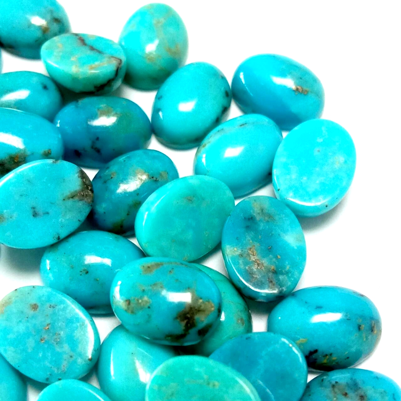 Natural Persian Turquoise Cabochon Genuine Turquoise Oval Shape Cabochon Loose Gemstone Bakeng sa Mabenyane Approx 6x8 mm 15