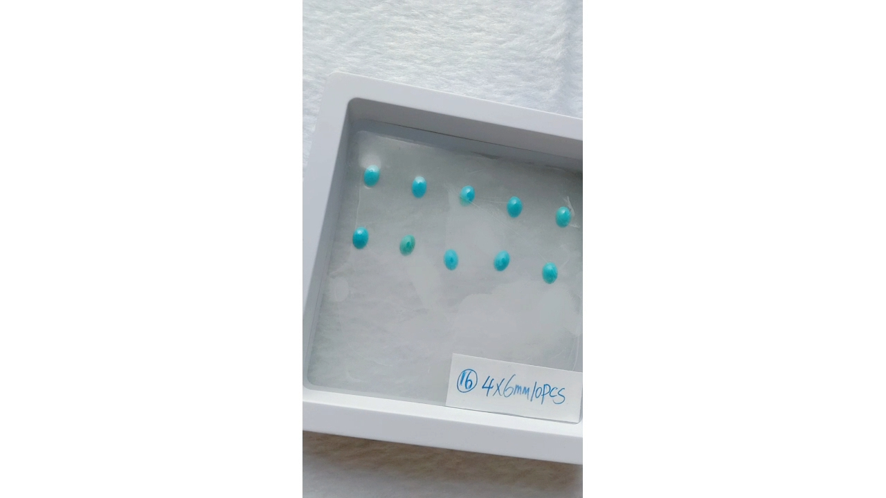 សម្រស់ធម្មជាតិ 4*6mm Turquoise Oval 9