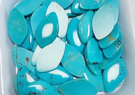 د خوب ښکلا فیروزي کابوچون جواهرات 9