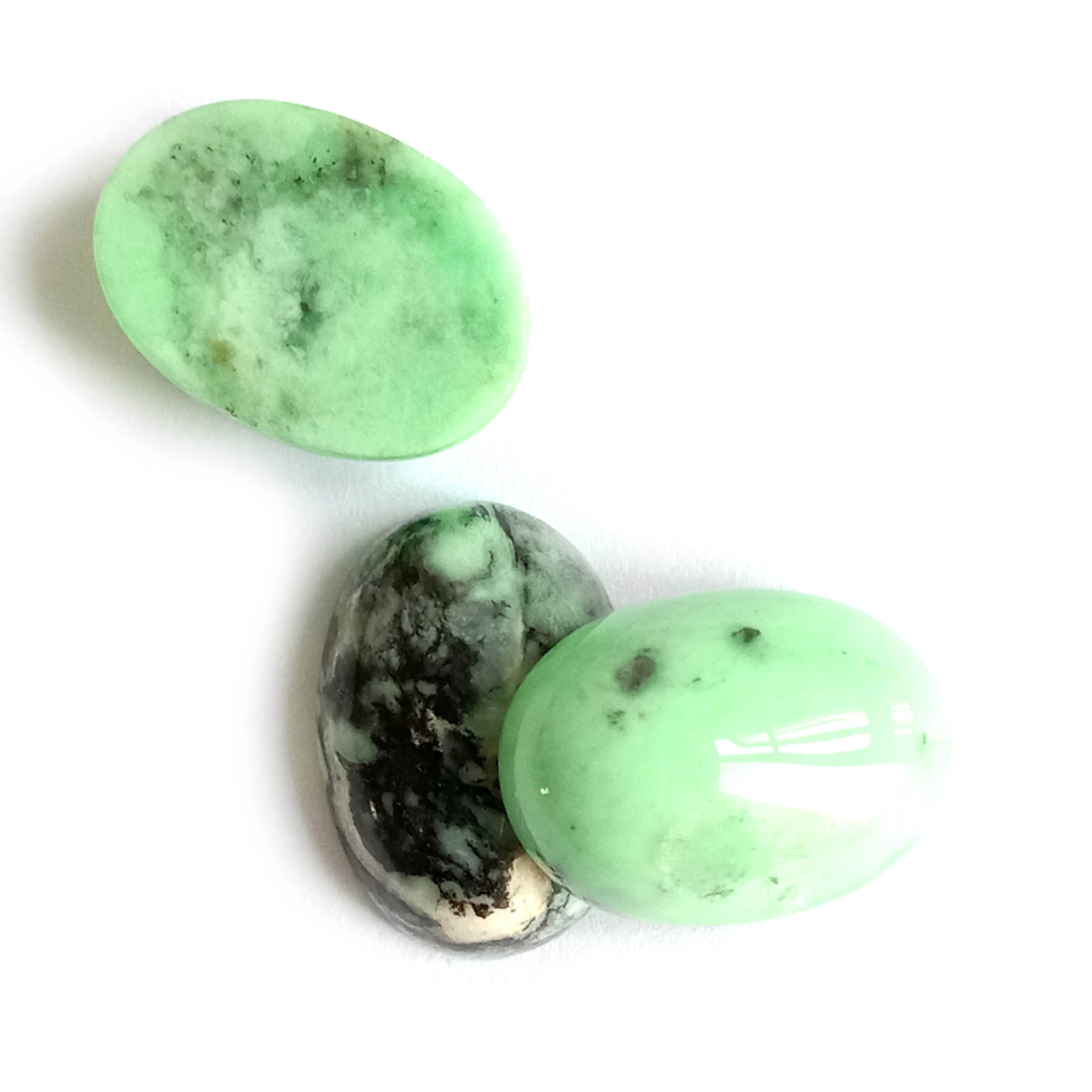 Natural Variscite Cabochon Gemstone Hand Polished Green 1