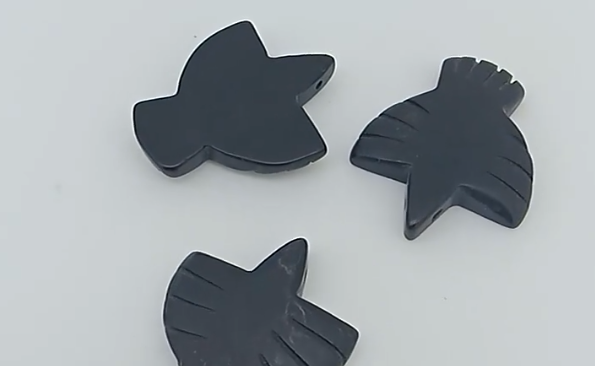 کمپوزیټ برډ فیټش فوکل پینډنټ زونی 8