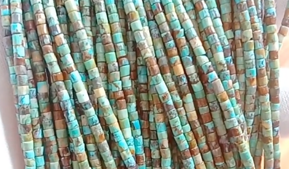 Gwyrddlas AAA Gemstone Gleiniau Loose Rownd 12