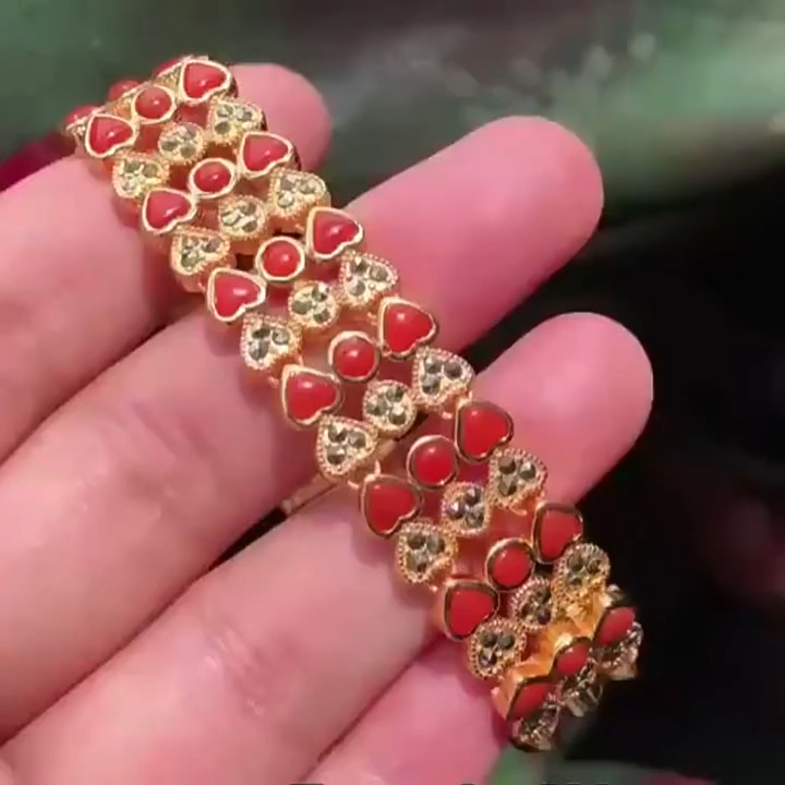 ខ្សែដៃអង្កាំក្រហម បេះដូងរាងមូល ខ្សែដៃមាស Jade 8