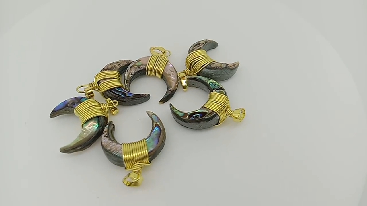 Natural Gemstone Pendant Mother Of Pearl Crescent Moon 10