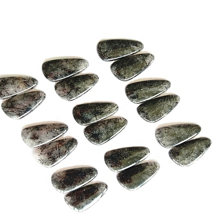 Chilengedwe chakuda quartz kumanzere ndi kumanja machesi a Triangle Gemstone Comstone Comlole ndi Retail 1