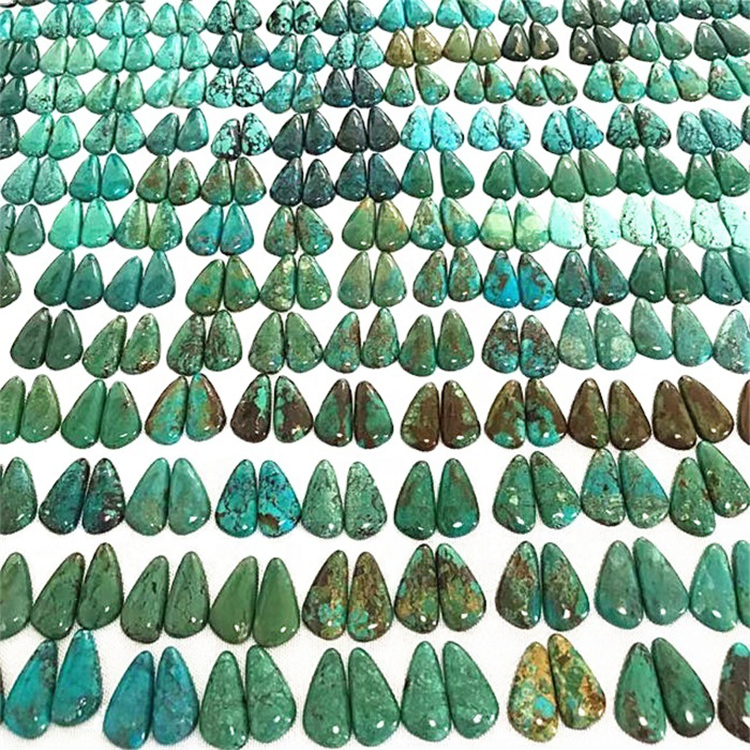 Wunderschönes türkisfarbenes Edelstein-Matchpaar 15