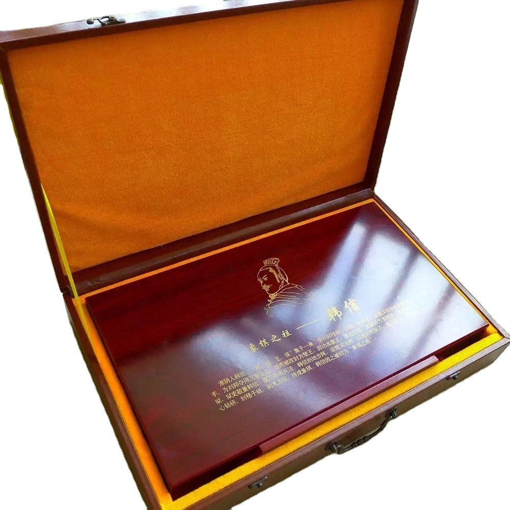 Batu permata alami zamrud memotong catur membuat grosir 8