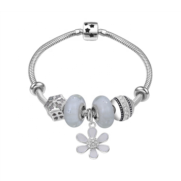 Gelang Pendang Brand Sterling Charms 9