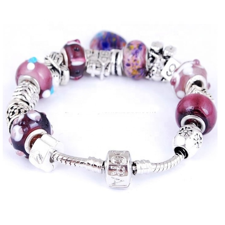 Faisean Trendy Dearadh Uathúil Dearadh Uathúil Golden Charm Beads Beads Bracelet 9