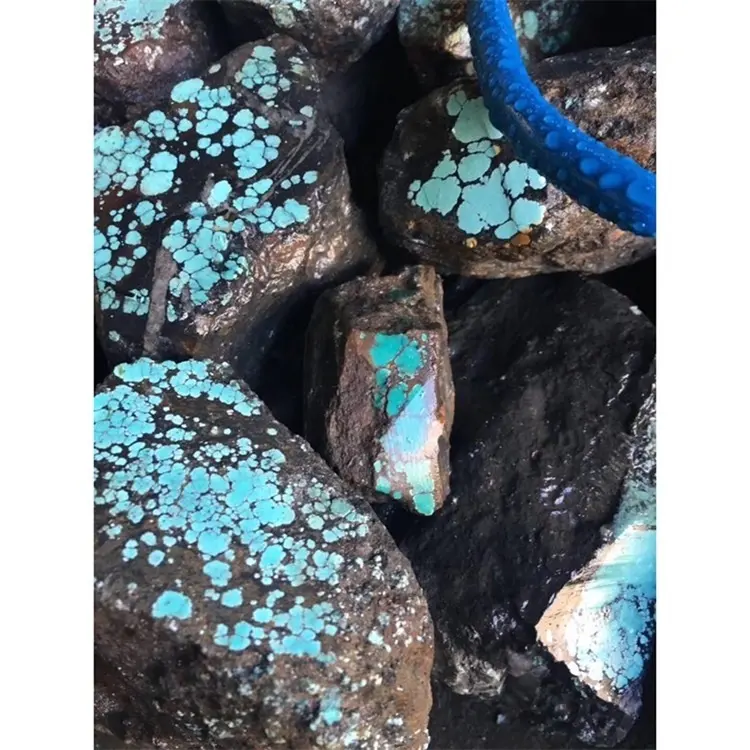 ZH Gems rough turquoise supplier for jewelry making 3