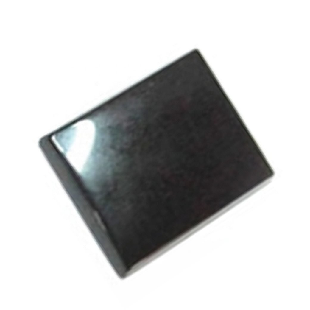 ʻO nā mele gemstoneʻeleʻele ma loko o nā sob. 33