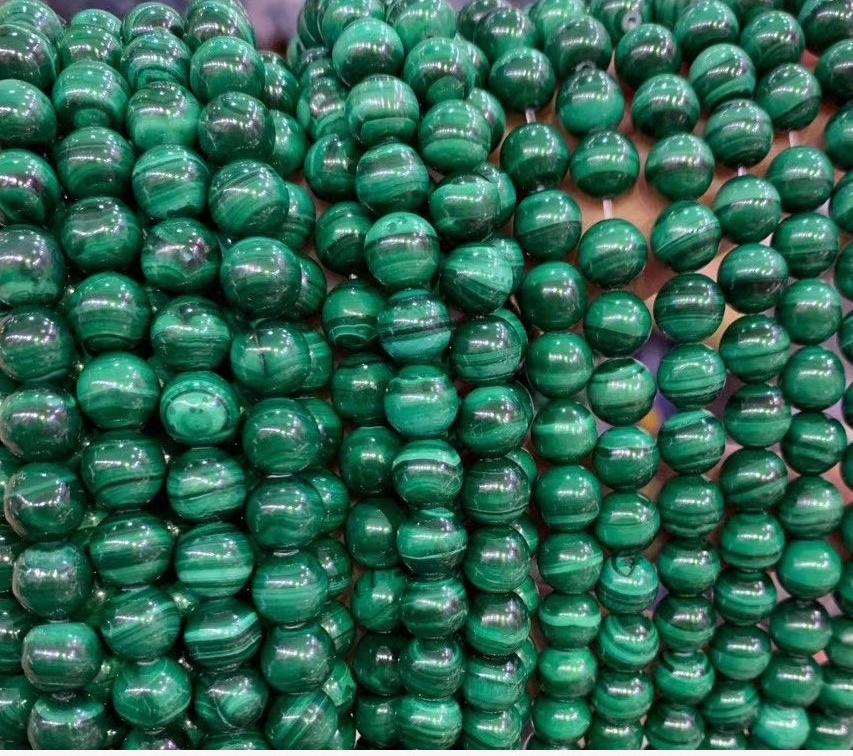 ចង្វាក់ភ្លេងខ្លាឃ្មុំពណ៌បៃតងមានកំរិតខ្ពស់ gemstone រលុងអង្កាំ 6 មម 8 មម 12 មម 4 មមមមម័រ 31