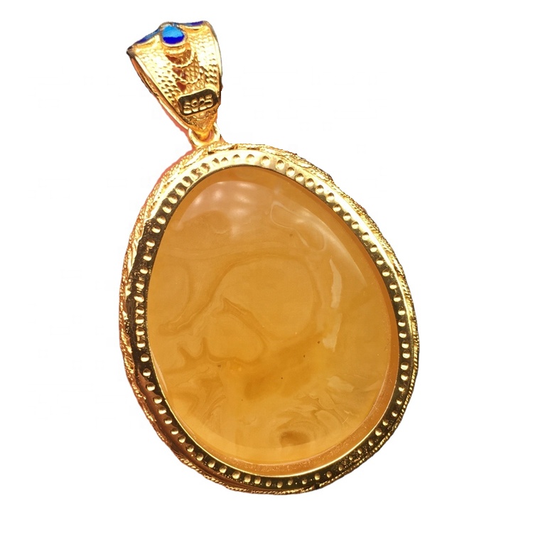 నాన్హాంగ్ అంబర్ 14K బంగారు పూతతో అంబర్ లాకెట్టు 32