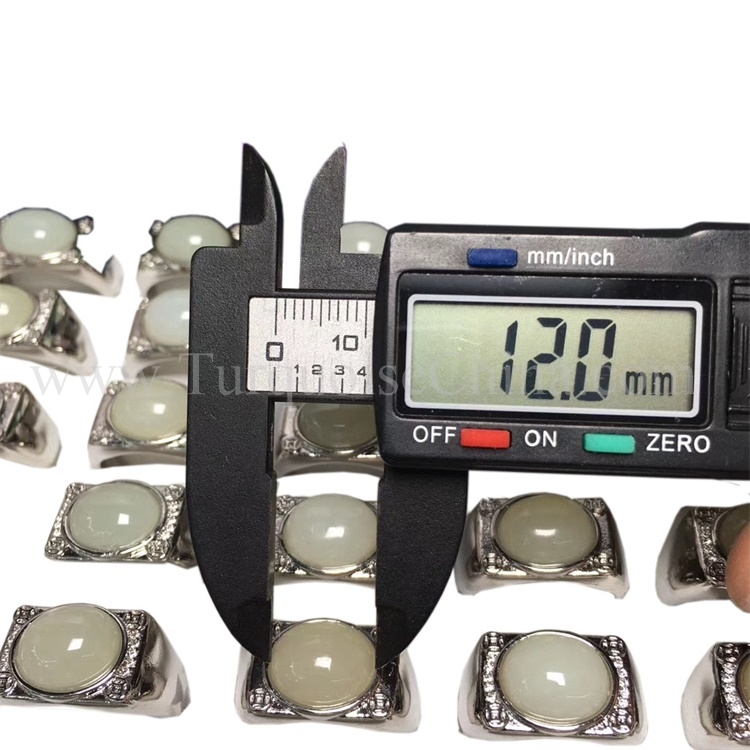 ನೆಕ್ಲೇಸ್ ಕಿವಿಯೋಲೆ ಆಭರಣ ಸೆಟ್ ಮಾಡಲು ನೈಸರ್ಗಿಕ ಕೆಂಪು ಸ್ಪೈನಿ ಸಿಂಪಿ ಶೆಲ್ ಮಣಿಗಳು 5mm ಸುತ್ತಿನಲ್ಲಿ 13