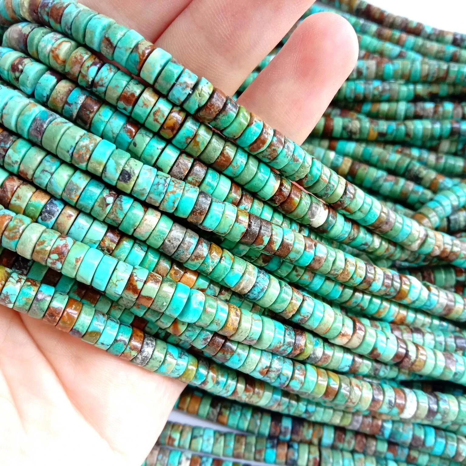 Natural Turquoise Heishi Beads 5mm Gemstones Turquoise beads ធម្មជាតិពិតៗ 1
