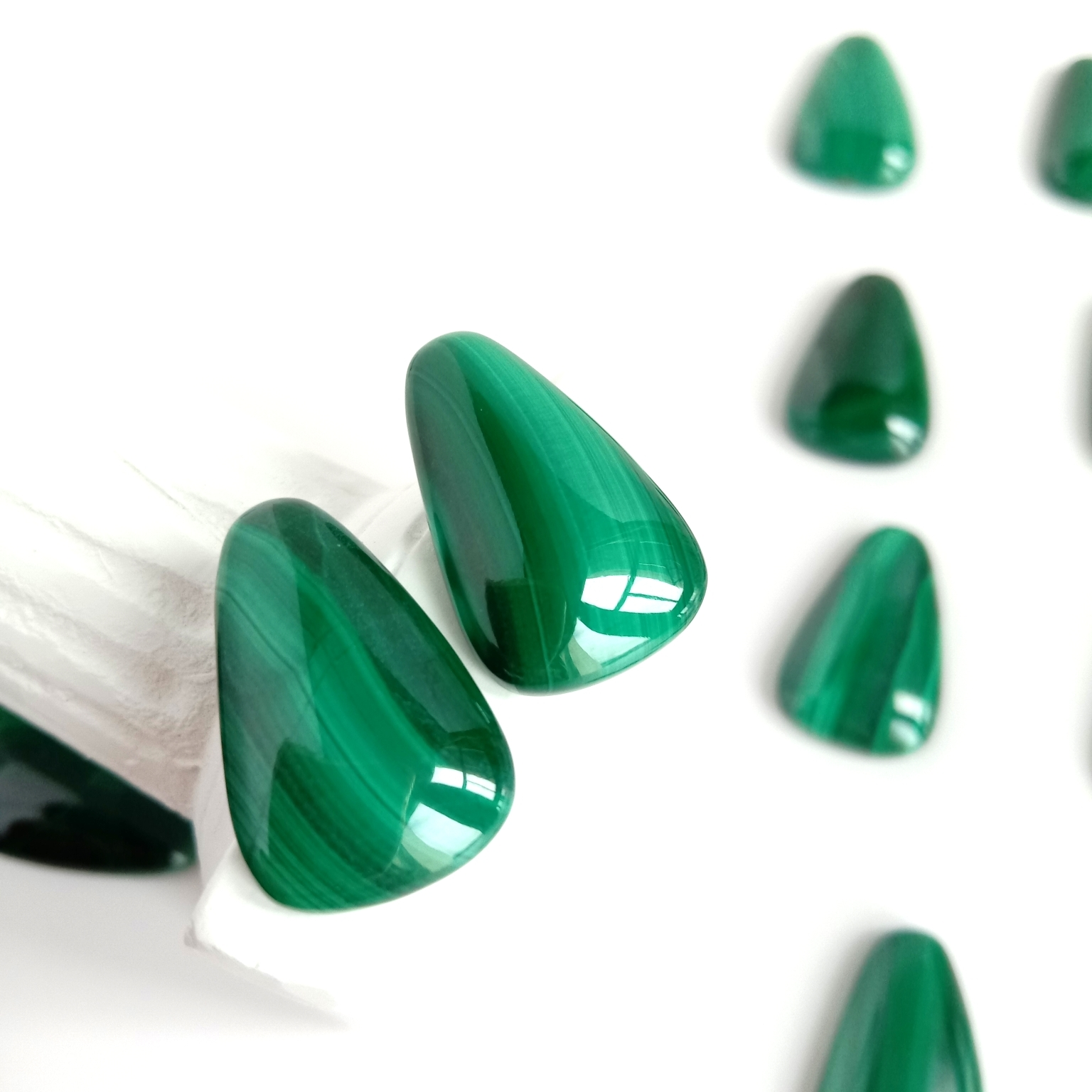 Kohatu Kohatu Cabochon Maori malachite matomato oval malachite Kohatu Utu 1
