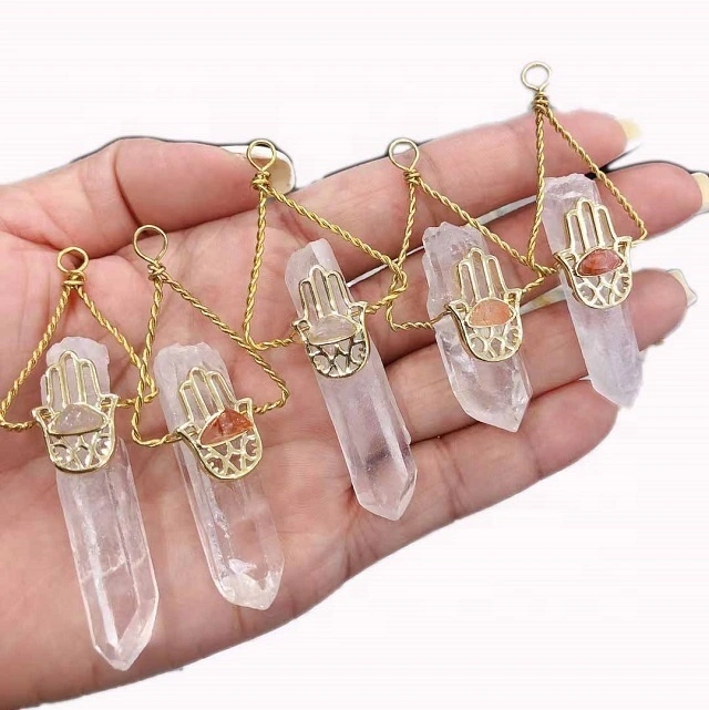 Beautiful natural white transparent Quartzz Gemstone Carved &amp; Ornamental 1