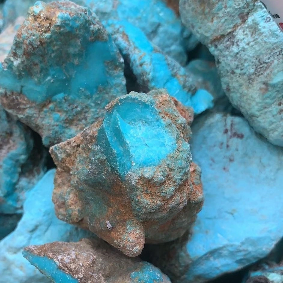 Natuurlike slapende skoonheid turkoois rou edelsteen lot 1