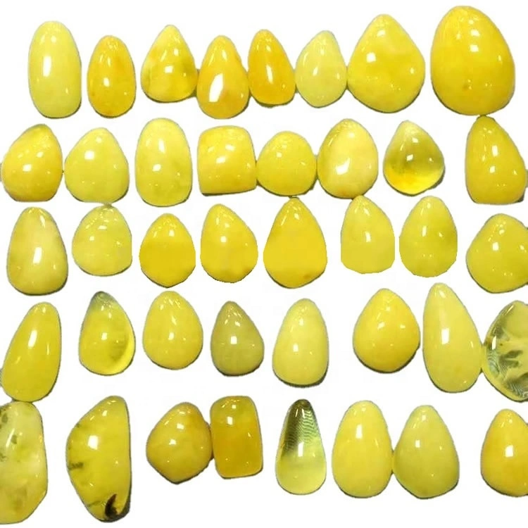 Amber Cabachon uba oval gemsstone na-acha uhie uhie na-enweghị isi 1