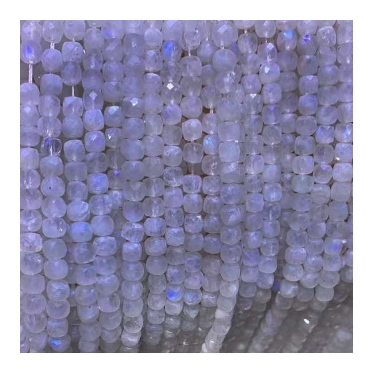 Moonstone ពណ៌ខៀវដែលមានពណ៌ខៀវរលោងអង្កាំដែលមានរាងមូលរលោង 1