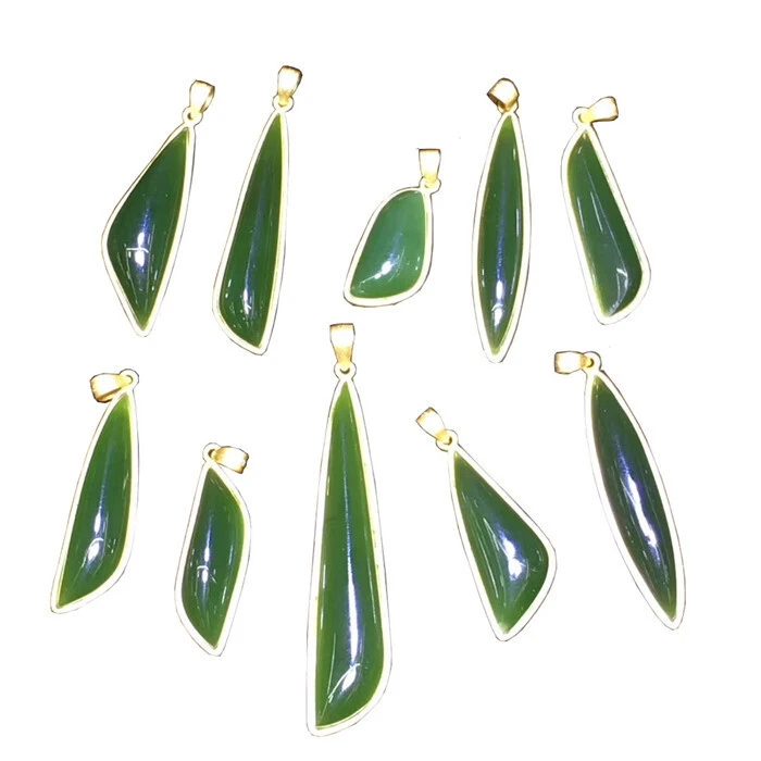 Precious Halitta Green Jadeite Wuya ruwa-drop siffar Jewelry 1