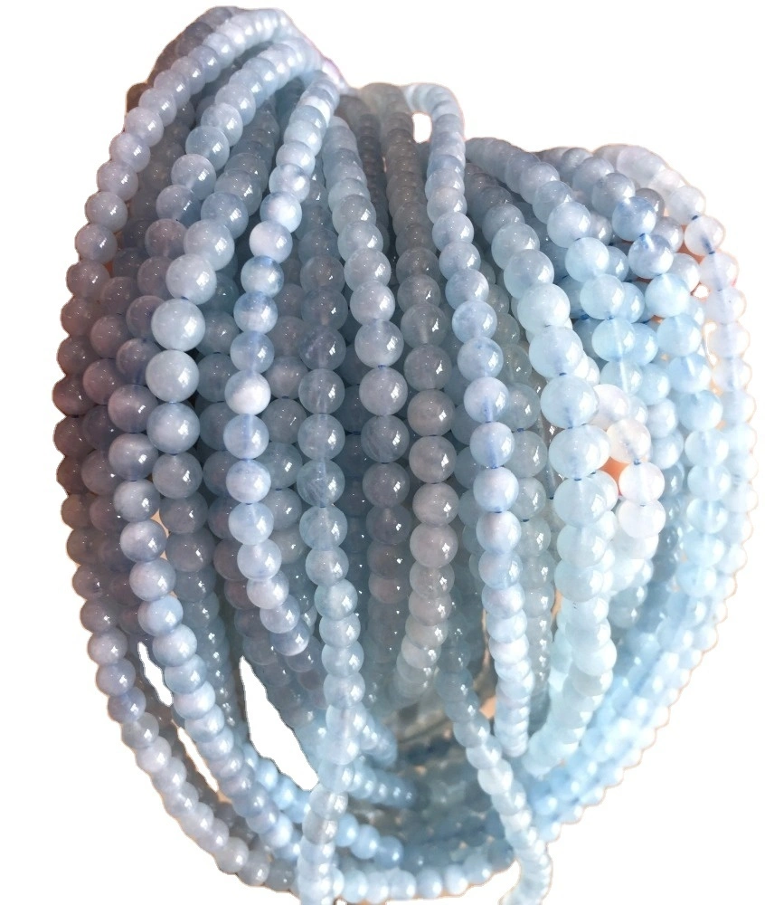 Milky aquamarine gbara gburugburu na-acha uhie uhie na-eme mkpọtụ 1