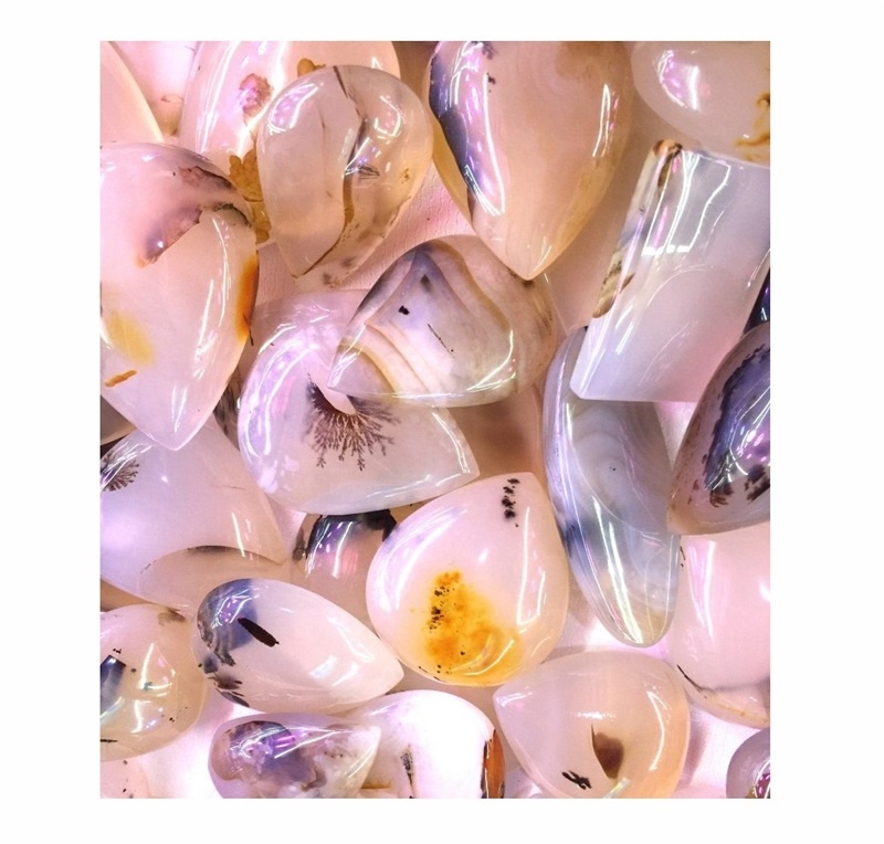 Agate Silíní Nádúrtha Blossom Agate Méid Difriúla agus Cruth Cruth CABOCHON 35