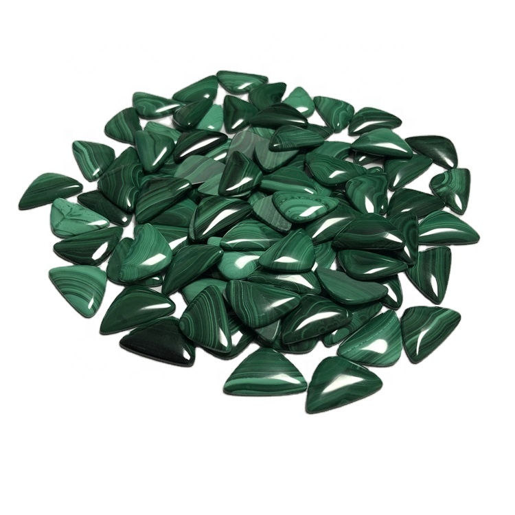 Natural Malakite Triangle Cabochon Loose Gemstone Triangle Malakite Cabochon Gerðu heildsölu 32