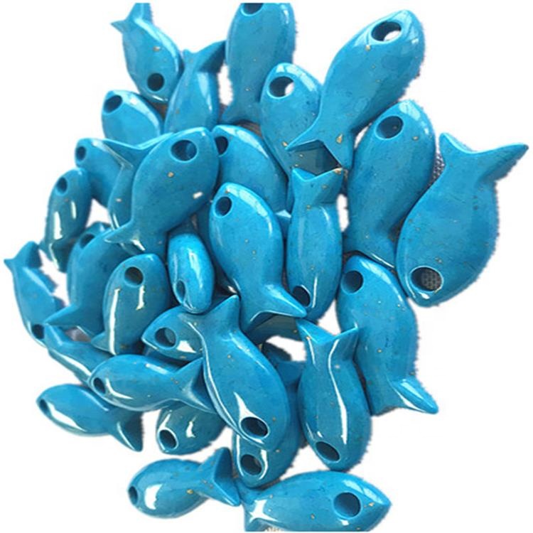 รูปปลาสีเขียวขุ่นผิดธรรมชาติขัดสีฟ้าและพลอยราบรื่น 13