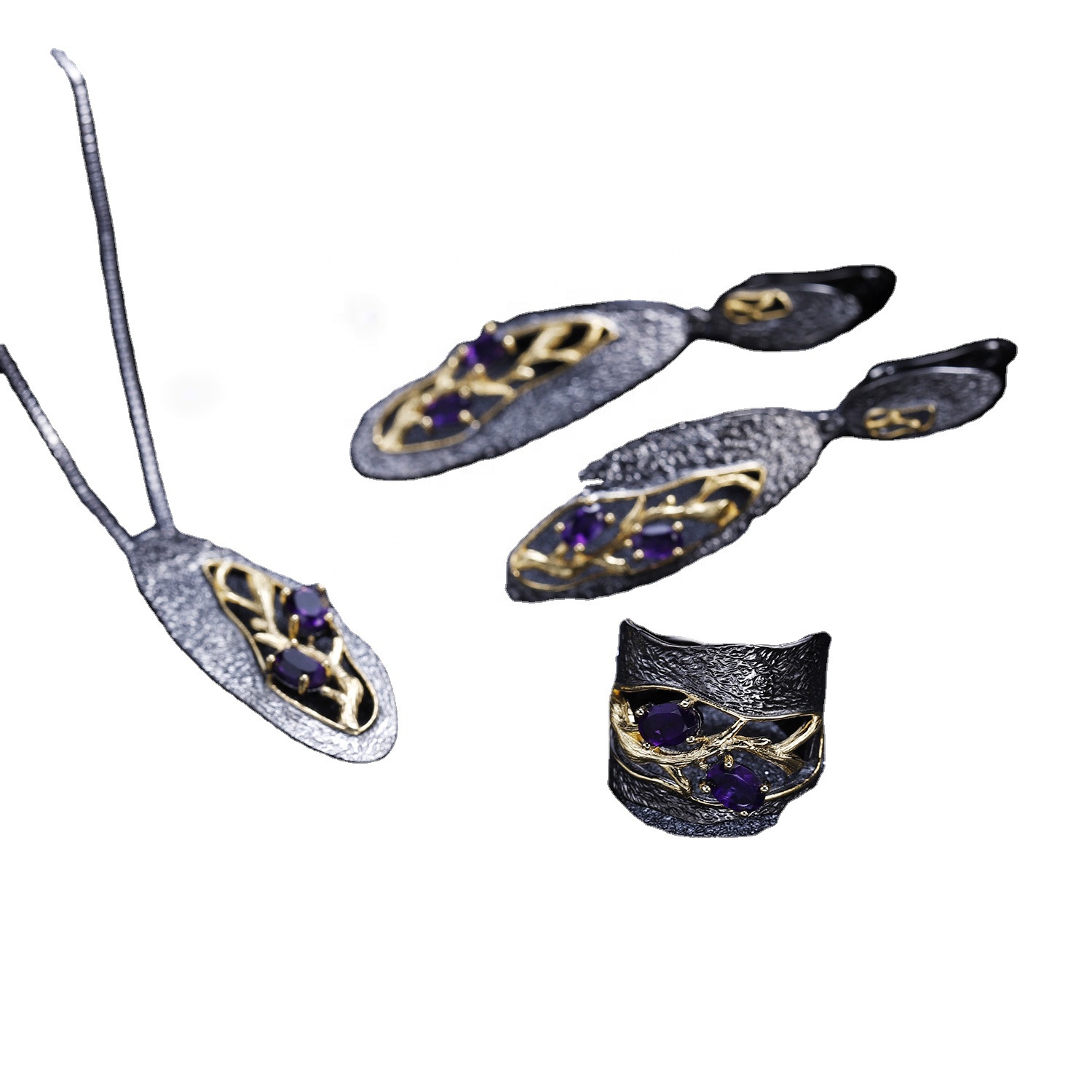 Hollow Gold-yakarongedzwa amethyst mhete 15