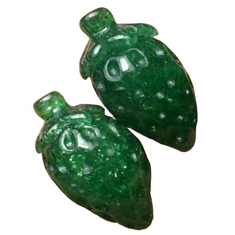 Gemstone Green Strawberry kvarc isklesan kabohns / ananas / jagoda 32