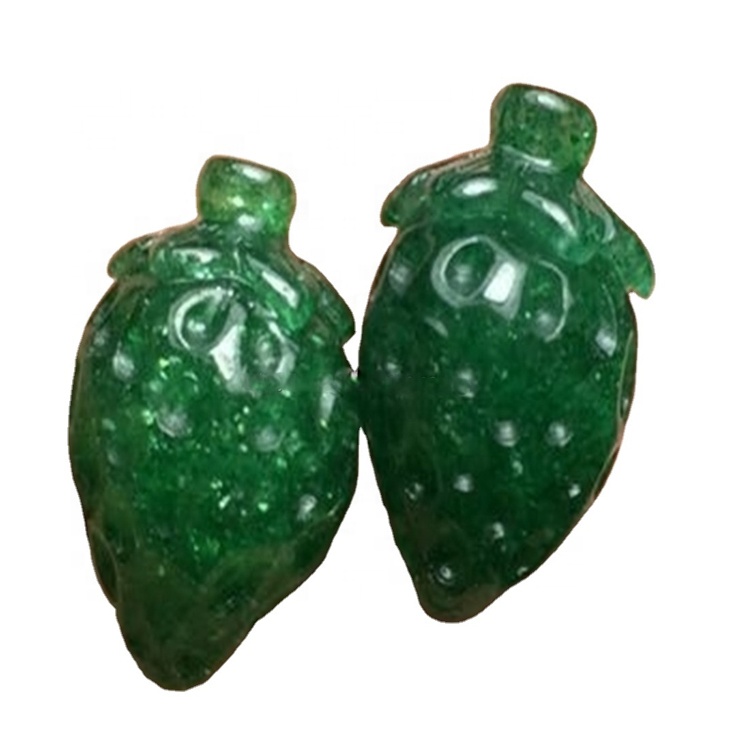 Gemstone Green Strawberry kvarc isklesan kabohns / ananas / jagoda 30