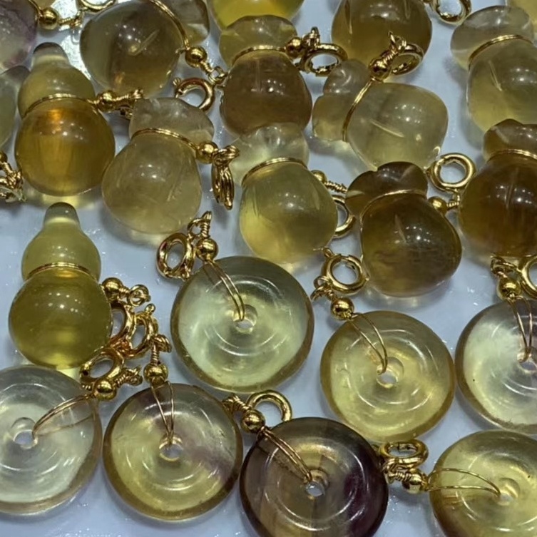 Fluorite kuchonga gourd / pete shaba gem / dhahabu pendated pendant 43