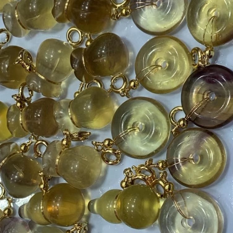 Fluorite kuchonga gourd / pete shaba gem / dhahabu pendated pendant 41