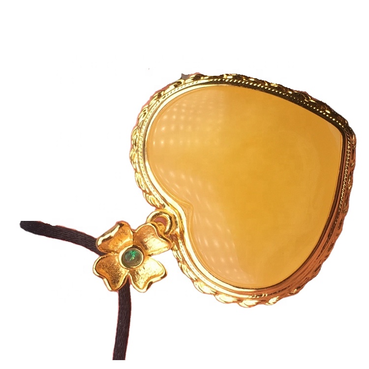 I-Gold yentliziyo ye-Amber Pendant Emeralds pendant 13