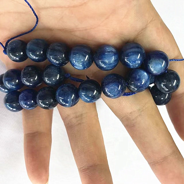 Naturlig kyanitt runde form perler blå glatt gemstone strenger 18