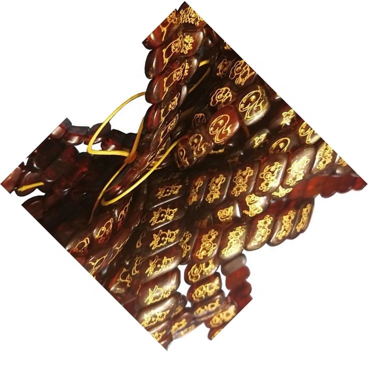 Natural Red Amber Zodiac Gullhúðuð Carving Squares Short String Skartgripir 35