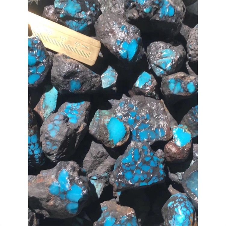 SpiderWeb augstākās kvalitātes tirkīza raupja materiāls nāk no Ķīnas Ziemeļrietumu reģions Hubei provincē 11