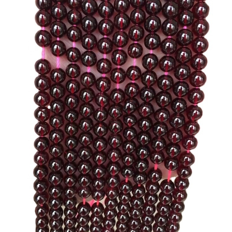 സ്വാഭാവിക ഗാർനെറ്റ് വളരുന്ന energy ർജ്ജം energy ർജ്ജം ജെംസ്റ്റോൺ നെഞ്ചുകളെ 35