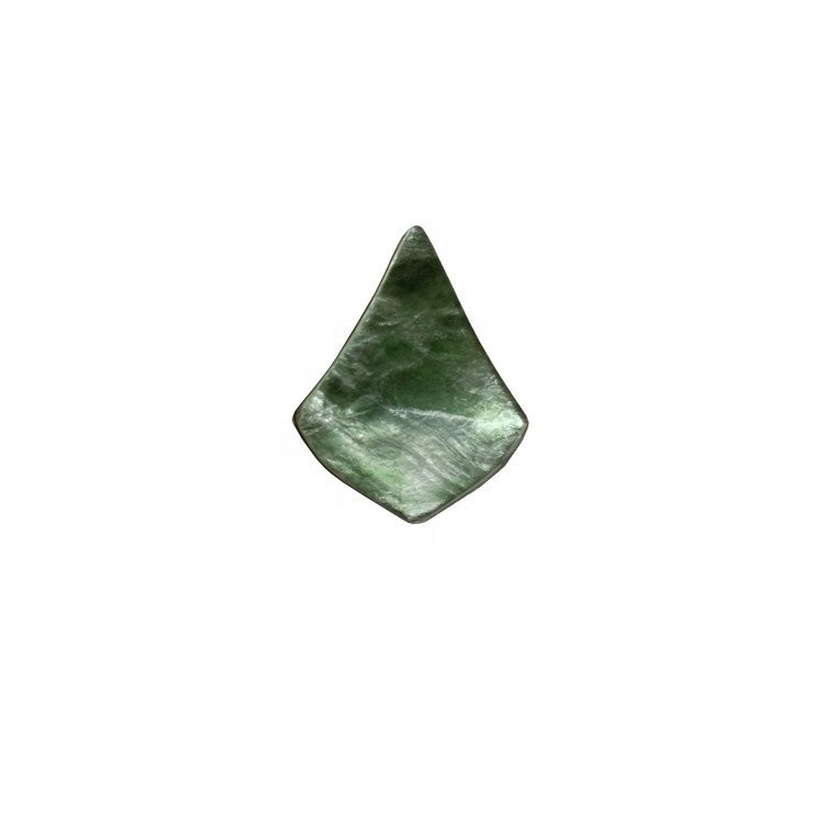 Hana nani pendant chip Shape Green Mica Gemtino 38
