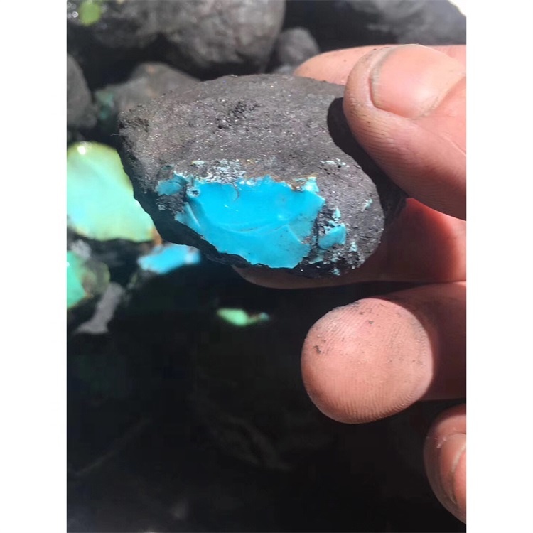 Shiny Bule-Color Top Quality tirkīza dārgakmeņu materiāls Rough 7