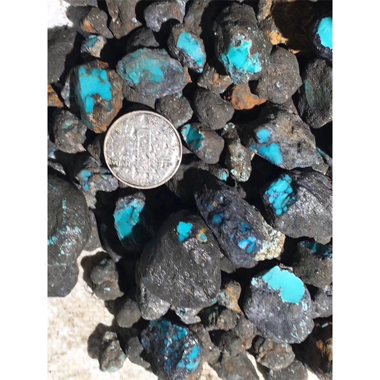 Shiny Bule-Color Top Quality tirkīza dārgakmeņu materiāls Rough 11