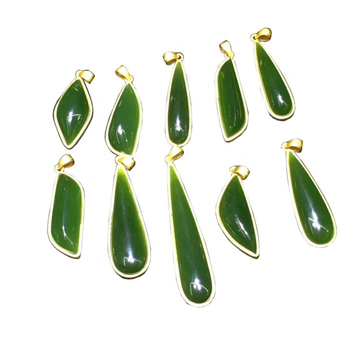 Јединствени природни зелени Јадеите привезак Цабоцхон Гемстоне Стварање накита 11