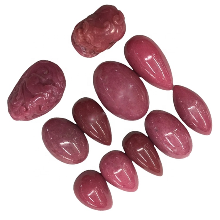 Watu abang rhodonite alami sing ukuran liat 15