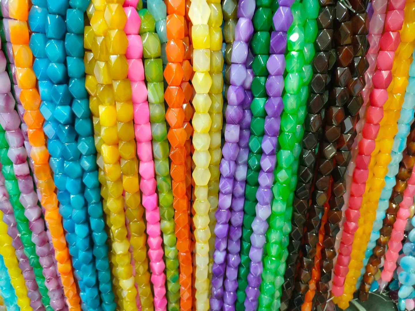 Ágate Natural Quartz Agate Geode Corte Cristais Tamanhos e Formas misturadas 37