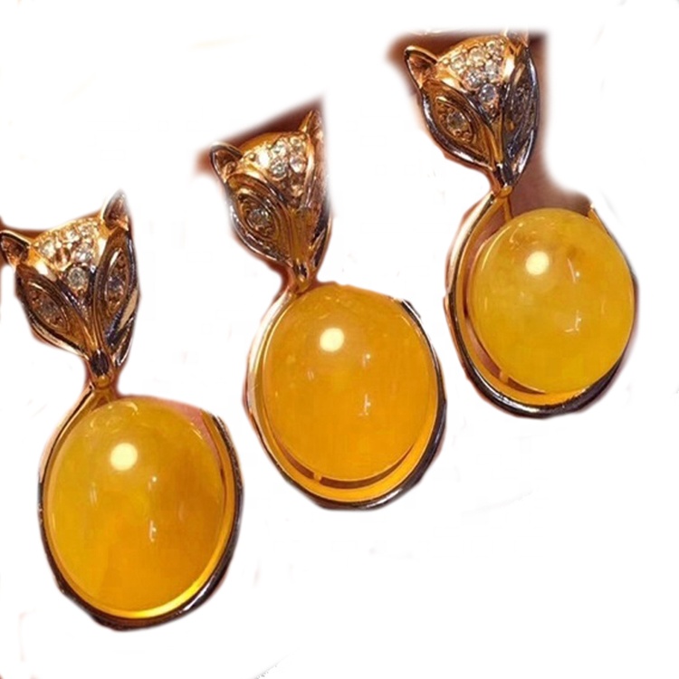 Natural nga ariyos nga ariyos sa amber Teardrop Pendant 36
