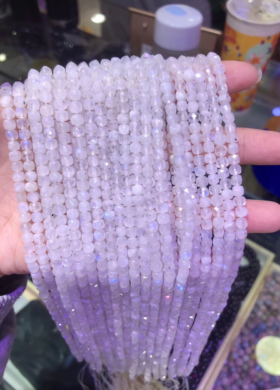 Piedras preciosas de cristal natural redondas sueltas para la fabricación de joyas 36