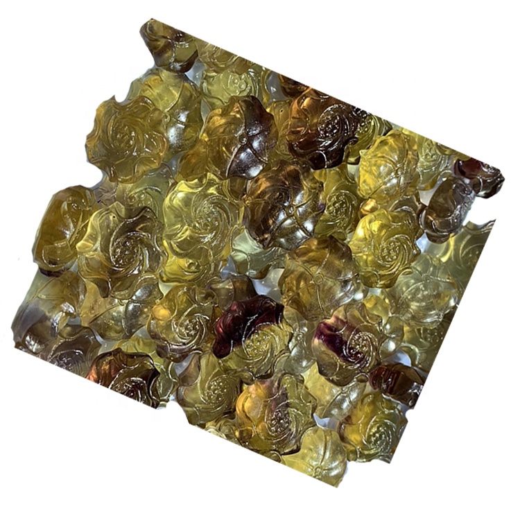 Fluorie sculpté doré rose gem pandent 38