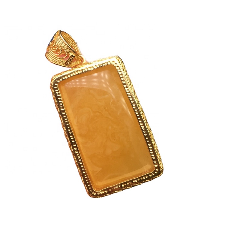 ਕ੍ਰਿਸਟਲ ਕਲੀਨ ਗੋਲਡ-ਪਲੇਟਡ ਅੰਬਰ ਲੈਂਡੈਂਟ 15